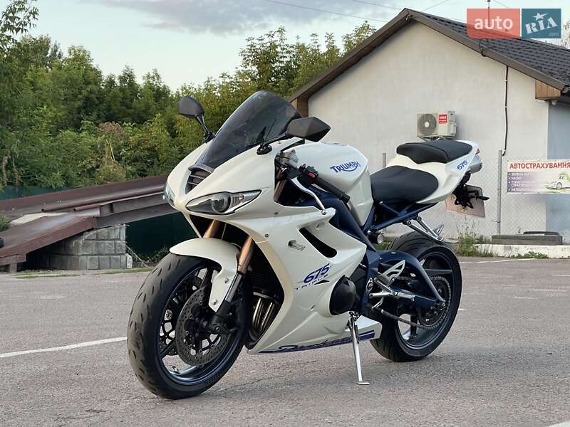 Спортбайк Triumph Daytona 675 2010 в Дубно