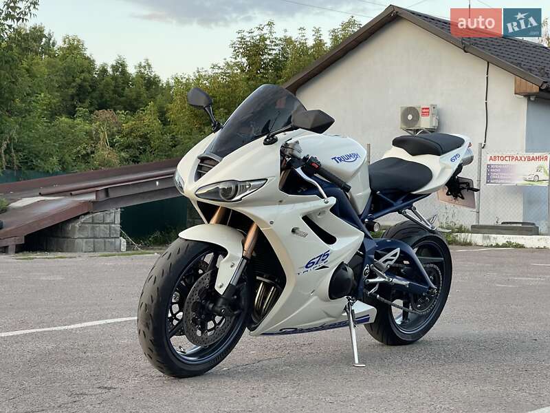 Спортбайк Triumph Daytona 675 2010 в Дубно