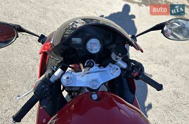 Мотоцикл Многоцелевой (All-round) Triumph Daytona 2004 в 