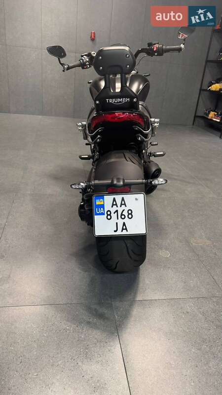 Мотоцикл Круизер Triumph Rocket 3 GT 2024 в Кременчуге фото 15 Мотоцикл Круизер Triumph Rocket 3 GT 2024 в Кременчуге