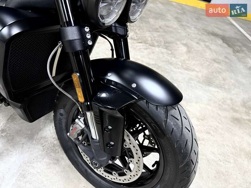 Мотоцикл Круізер Triumph Rocket 3 2024 в Києві