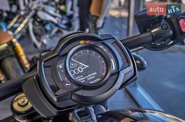 Мотоцикл Круізер Triumph Rocket 3 2020 в 