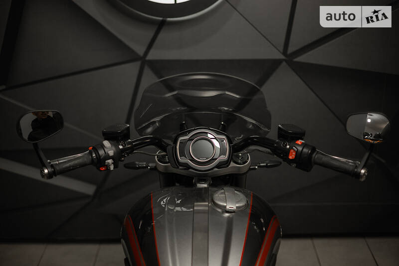 Мотоцикл Круизер Triumph Rocket III 2020 в Киеве