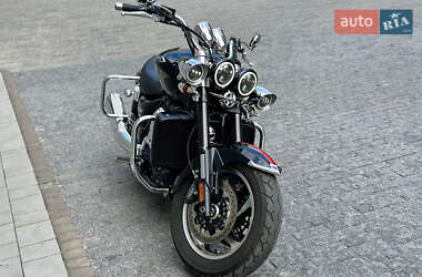 Мотоцикл Туризм Triumph Rocket III 2016 в 