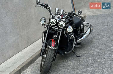 Мотоцикл Туризм Triumph Rocket III 2016 в 