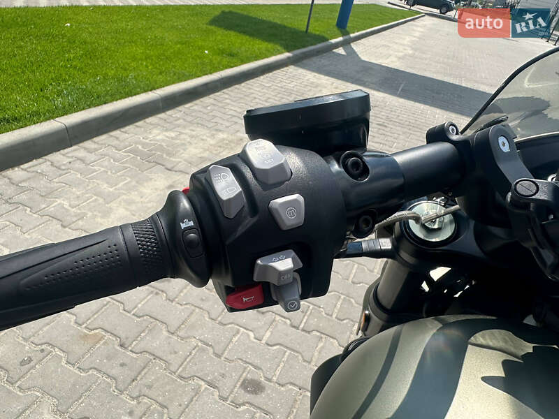Мотоцикл Круизер Triumph Rocket III 2022 в Киеве