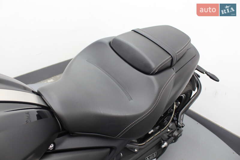 Мотоцикл Круізер Triumph Rocket III 2021 в Гнівані фото 21 Мотоцикл Круізер Triumph Rocket III 2021 в Гнівані