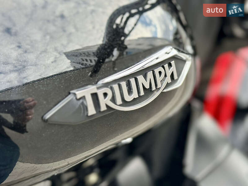 Мотоцикл Туризм Triumph Rocket 2016 в Киеве