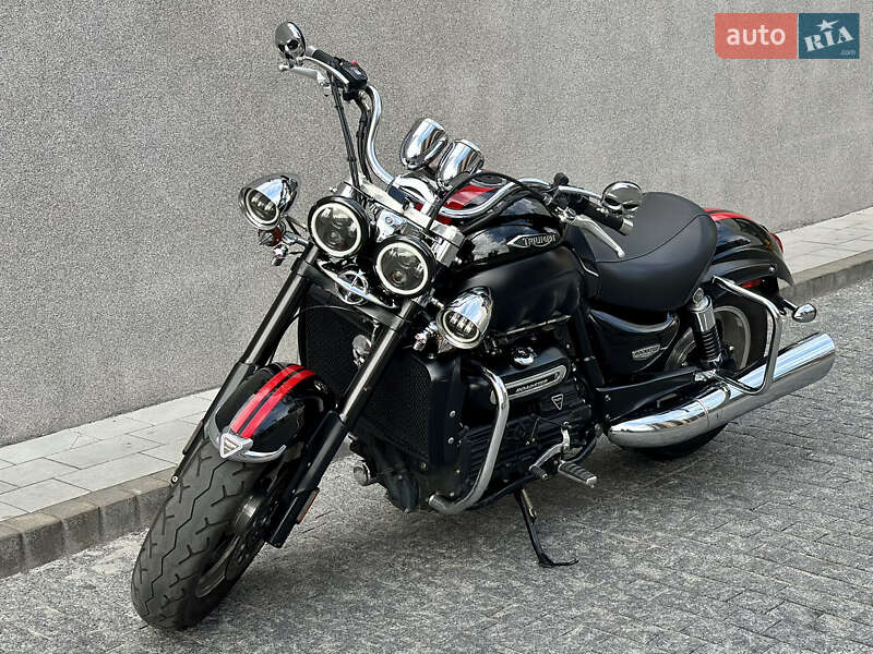 Мотоцикл Туризм Triumph Rocket 2016 в 