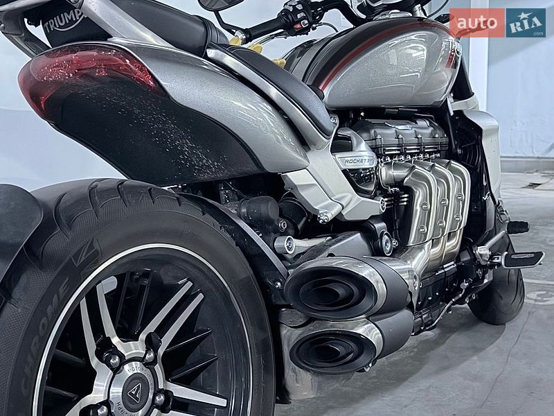 Triumph Rocket 2022