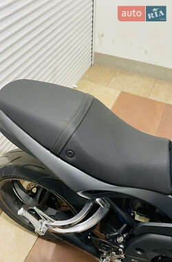 Мотоцикл Без обтекателей (Naked bike) Triumph Speed Triple 2007 в 