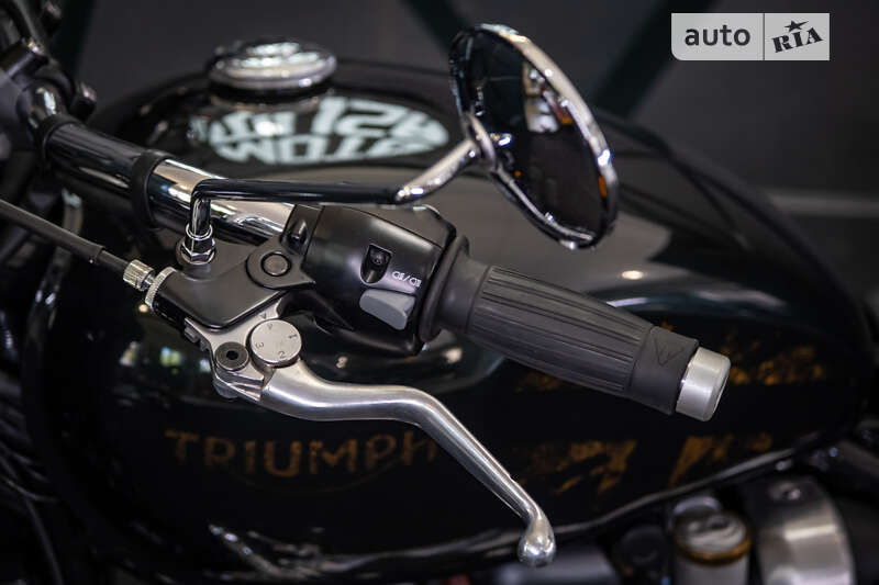 Мотоцикл Круизер Triumph Speedmaster 2018 в Киеве фото 17 Мотоцикл Круизер Triumph Speedmaster 2018 в Киеве