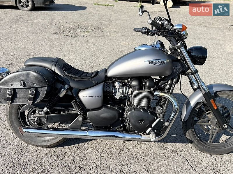Triumph Speedmaster 2013