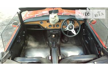 Кабриолет Triumph Spitfire 1972 в 