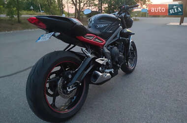 Мотоцикл Без обтекателей (Naked bike) Triumph Street Triple 2020 в 