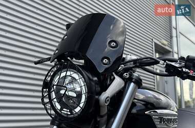 Мотоцикл Без обтекателей (Naked bike) Triumph Street Twin 2018 в 