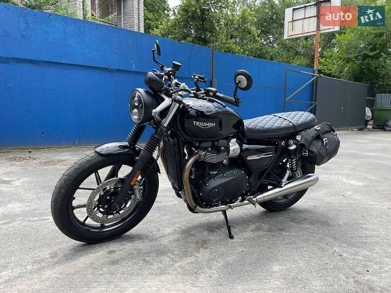 Мотоцикл Классик Triumph Street Twin 2018 в 