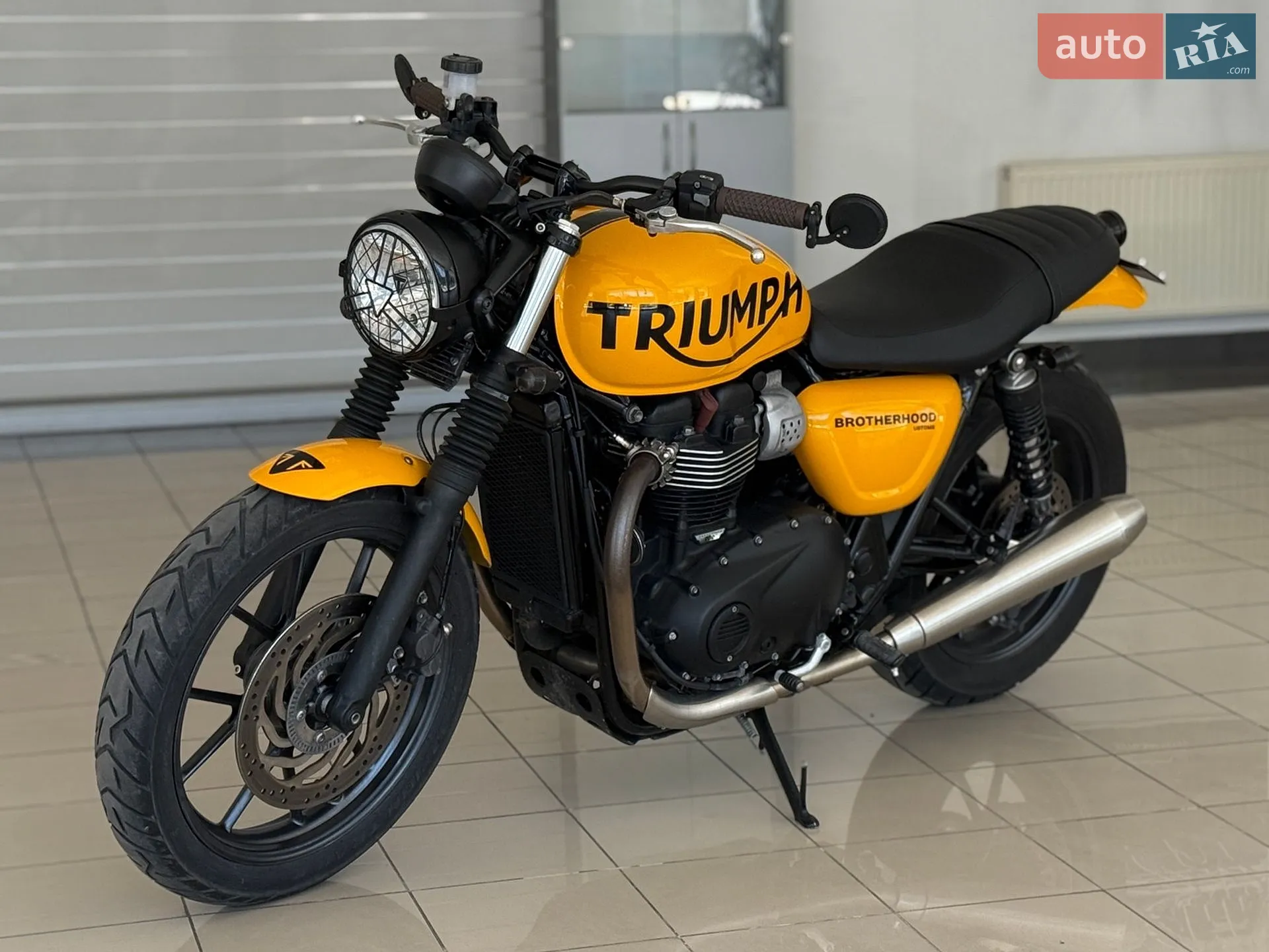 Triumph Street Twin 2016 VIN SMTD31GN9GT749695 фото оголошення 2 з 15
