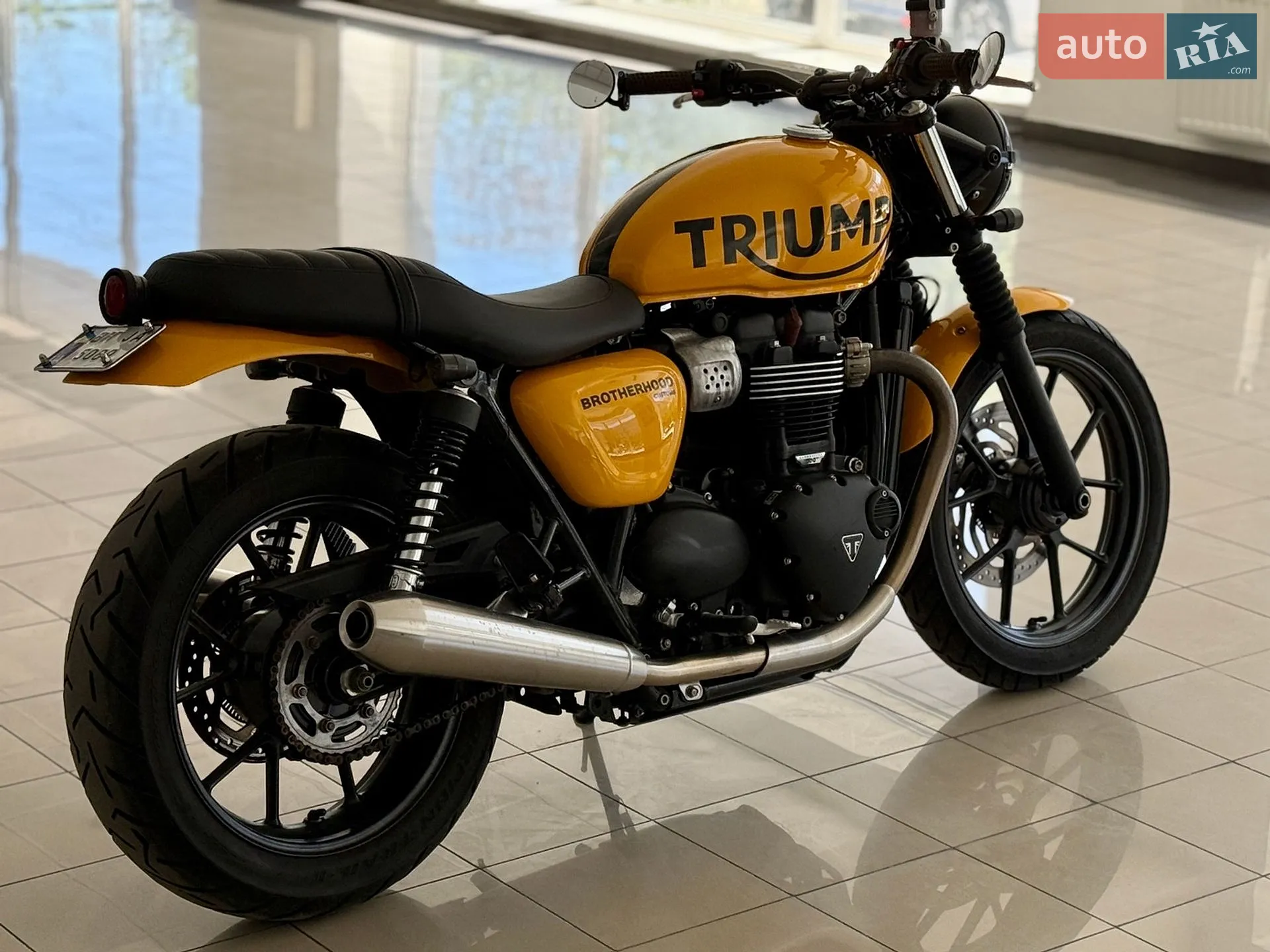 Triumph Street Twin 2016 VIN SMTD31GN9GT749695 фото оголошення 4 з 15