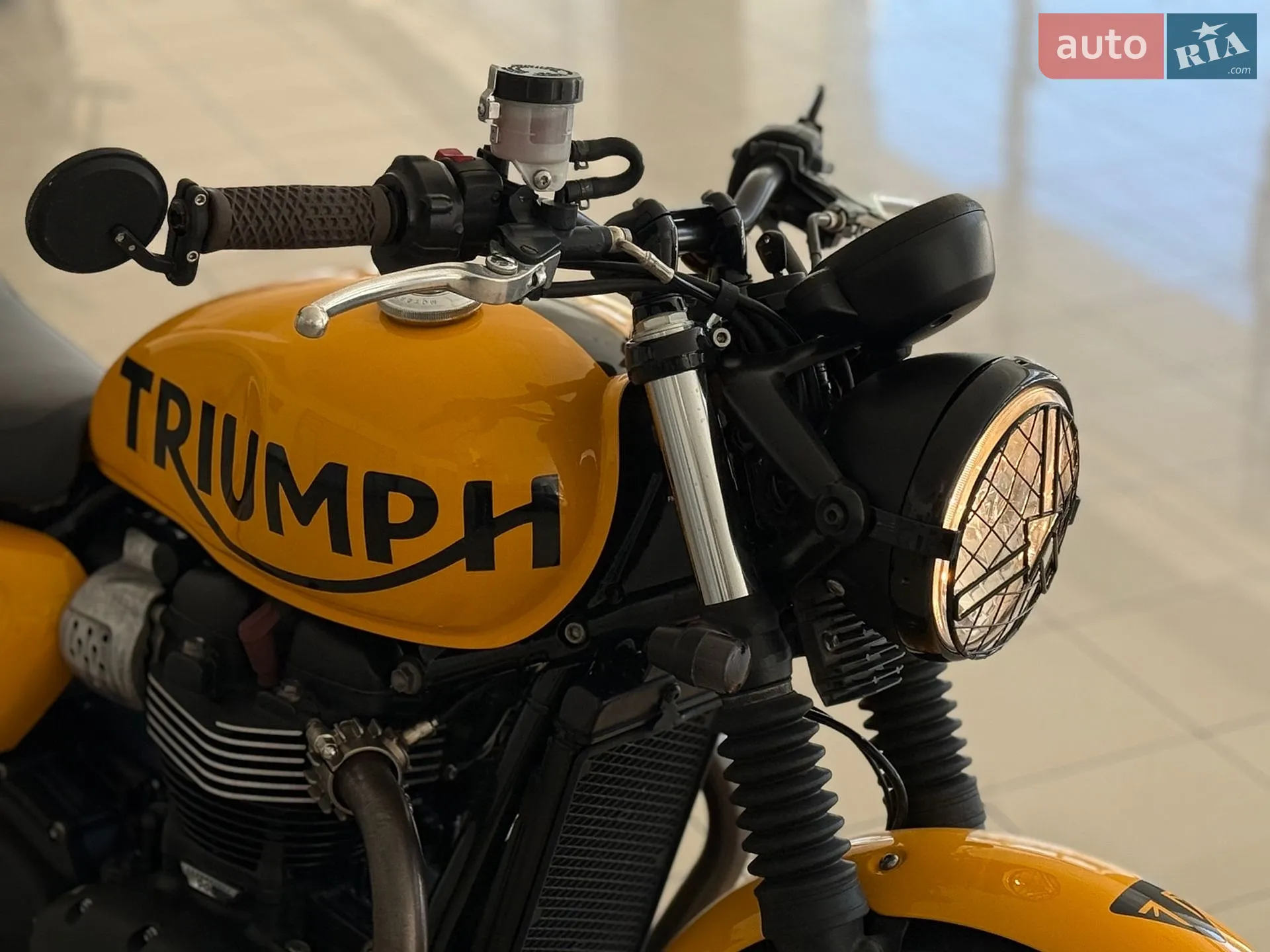Triumph Street Twin 2016 VIN SMTD31GN9GT749695 фото оголошення 11 з 15
