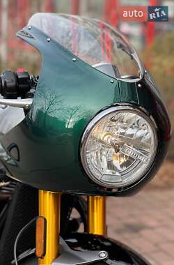 Мотоцикл Без обтекателей (Naked bike) Triumph Thruxton 2022 в 