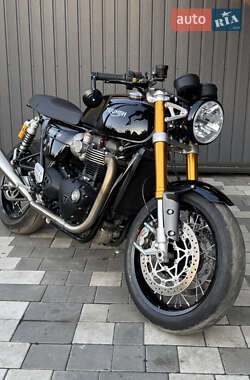 Кафе рейсер Triumph Thruxton 2021 в Дніпрі