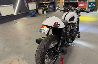 Мотоцикл Без обтекателей (Naked bike) Triumph Thruxton 2016 в 