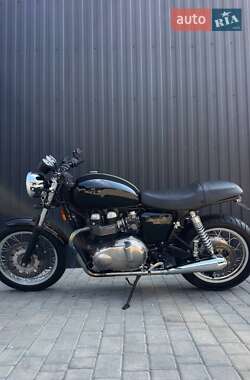 Кафе рейсер Triumph Thruxton 2015 в 