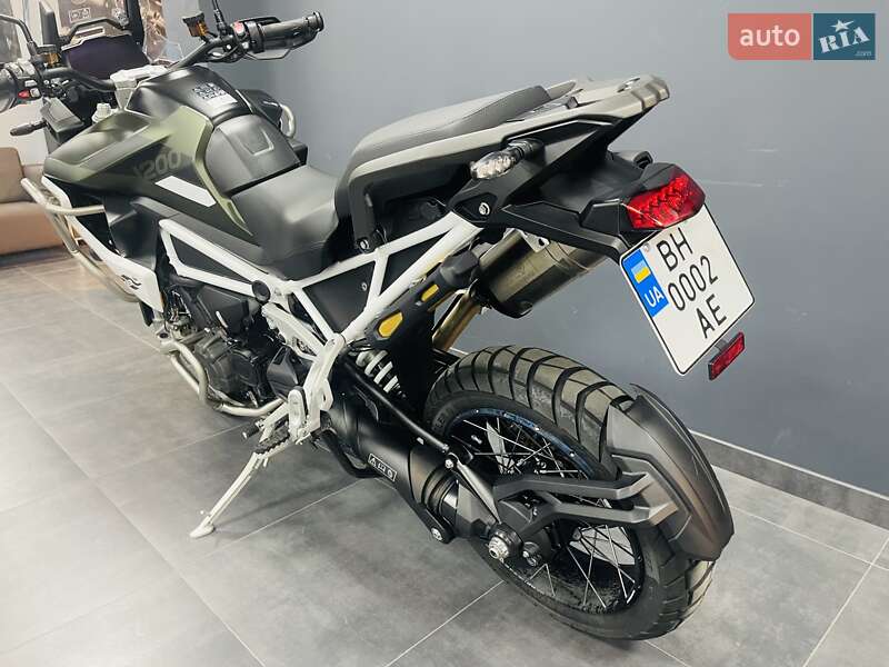 Мотоцикл Внедорожный (Enduro) Triumph Tiger 2022 в Киеве