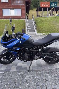 Мотоцикл Спорт-туризм Triumph Tiger 2022 в 