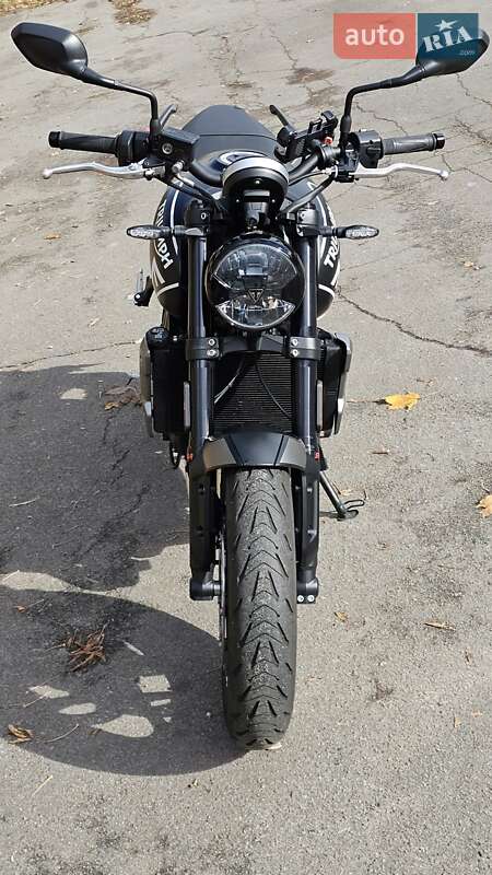 Мотоцикл Без обтікачів (Naked bike) Triumph Trident 2023 в Києві фото 8 Мотоцикл Без обтікачів (Naked bike) Triumph Trident 2023 в Києві