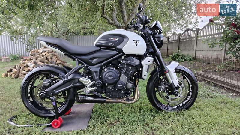 Triumph Trident 2021