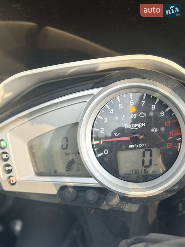 Мотоцикл Спорт-туризм Triumph Triple 2014 в Вараше фото 10 Мотоцикл Спорт-туризм Triumph Triple 2014 в Вараше