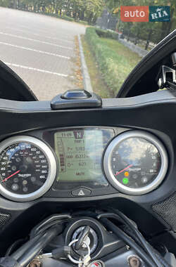 Мотоцикл Спорт-туризм Triumph Trophy 2012 в 