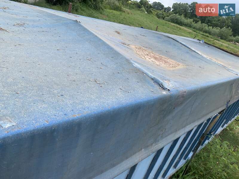 Зерновоз - причіп Trouillet RT 1994 в Ізмаїлі