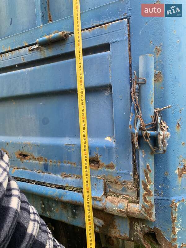 Зерновоз - причіп Trouillet RT 1994 в Ізмаїлі