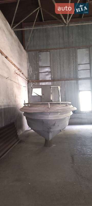 Катер Тунец 7 2008 в Запорожье