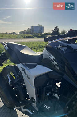 Мотоцикл Без обтікачів (Naked bike) TVS Apache RTR 160 2021 в 