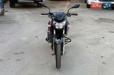 Мотоцикл Классік TVS Apache RTR 200 2021 в 