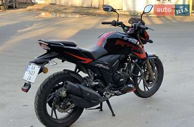 Мотоцикл Классік TVS Apache RTR 200 2021 в 