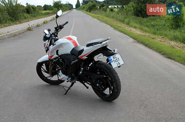 Мотоцикл Без обтекателей (Naked bike) TVS Apache RTR 200 2021 в 