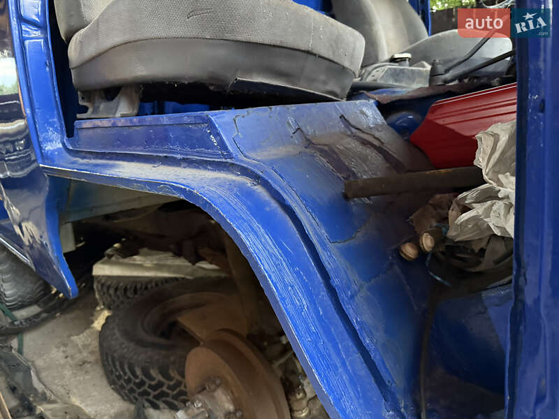 Позашляховик / Кросовер УАЗ 2206 пасс. 1998 в Києві