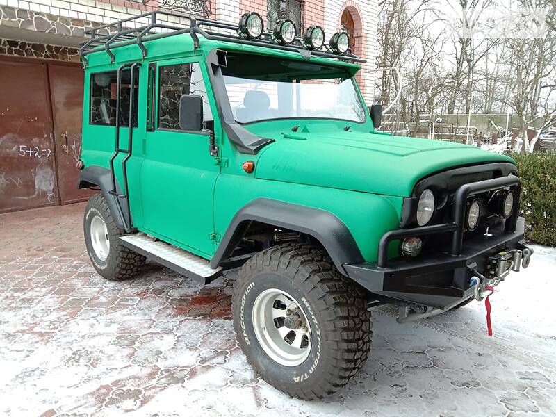 Внедорожник / Кроссовер УАЗ 31512 1999 в Чернигове