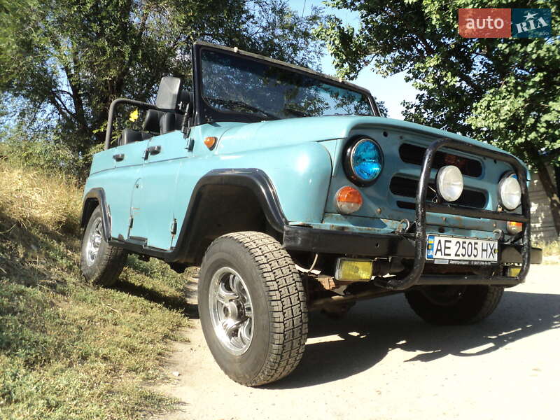 Внедорожник / Кроссовер УАЗ 31514 2000 в Новомосковске