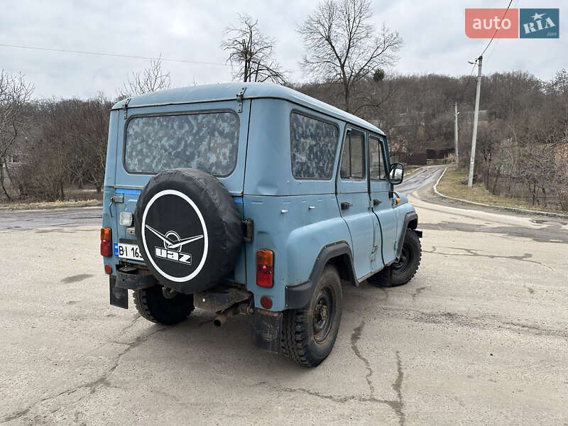 Внедорожник / Кроссовер УАЗ 31519 1999 в Полтаве