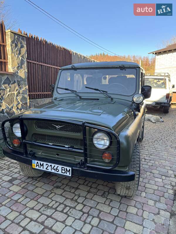 Внедорожник / Кроссовер УАЗ 3151 1992 в Межгорье