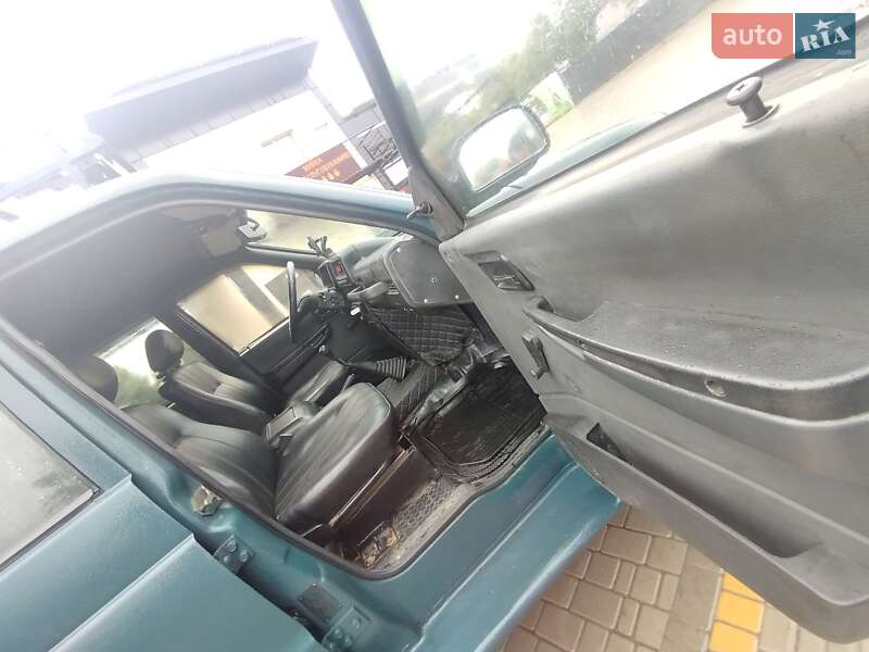 Позашляховик / Кросовер УАЗ 3160/3162 2004 в Первомайську фото 35 Позашляховик / Кросовер УАЗ 3160/3162 2004 в Первомайську
