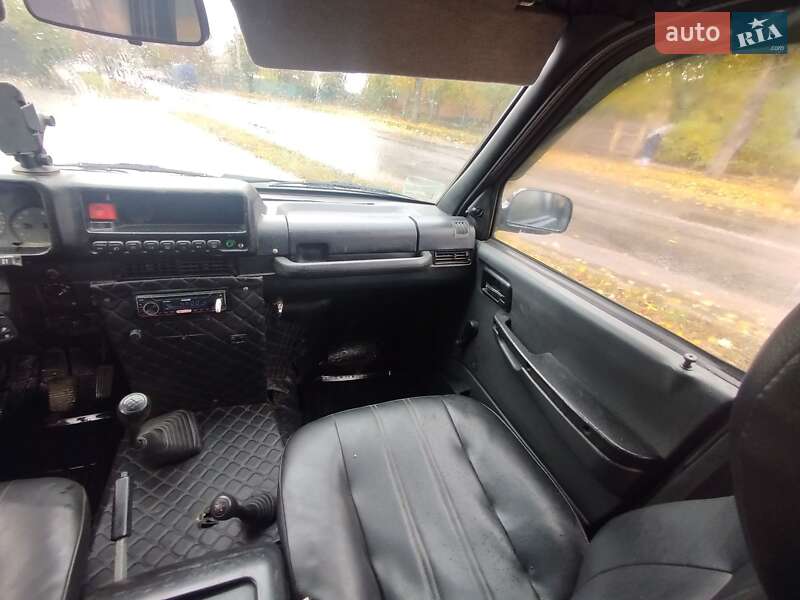 Позашляховик / Кросовер УАЗ 3160/3162 2004 в Первомайську фото 38 Позашляховик / Кросовер УАЗ 3160/3162 2004 в Первомайську