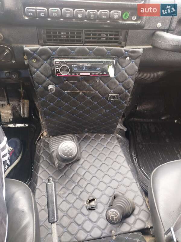 Позашляховик / Кросовер УАЗ 3160/3162 2004 в Первомайську фото 44 Позашляховик / Кросовер УАЗ 3160/3162 2004 в Первомайську