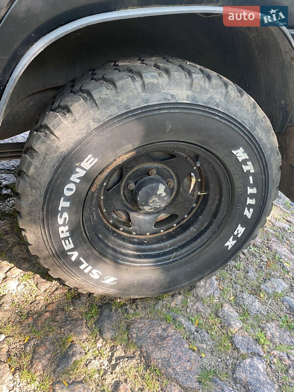 Внедорожник / Кроссовер УАЗ 3162 Симбир 2004 в Черкассах